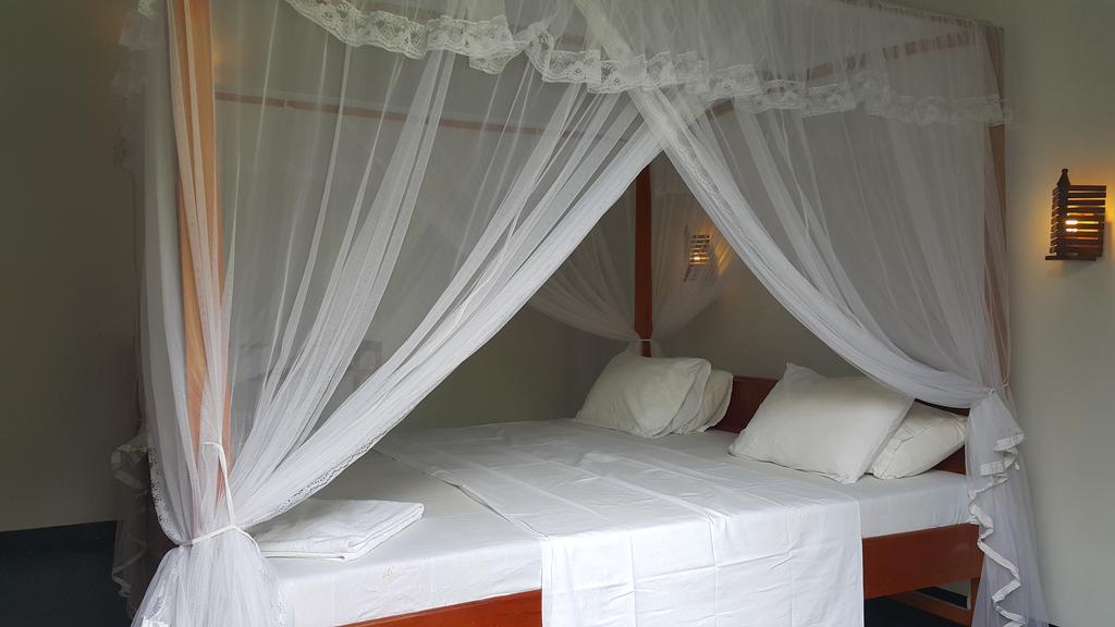 Sweden Inn Guesthouse Hikkaduwa Room photo