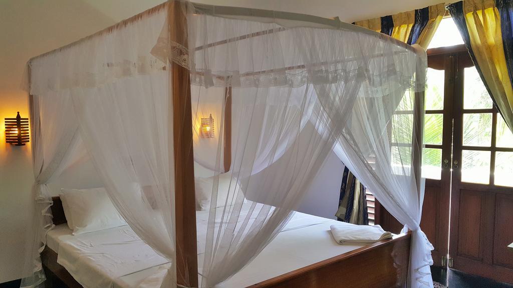 Sweden Inn Guesthouse Hikkaduwa Room photo